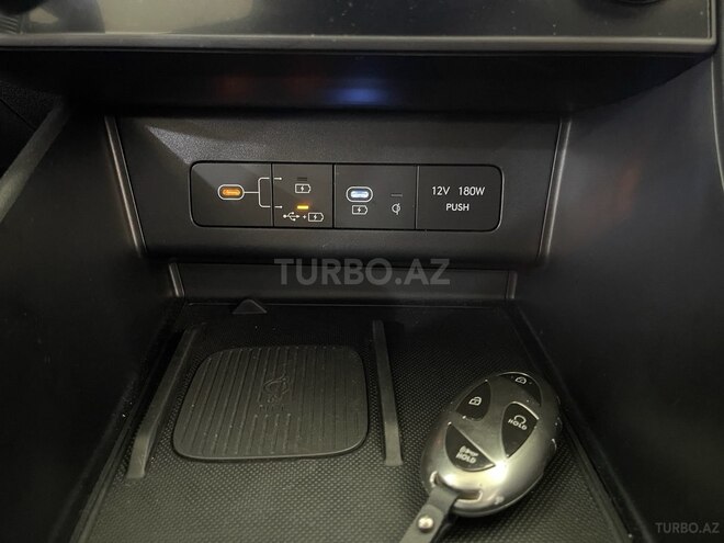 Hyundai Sonata-15