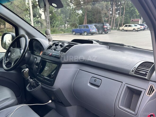 Mercedes Vito 111 CDI-11