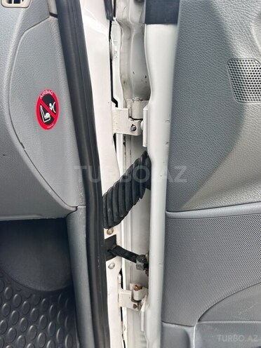 Mercedes Vito 111 CDI-12