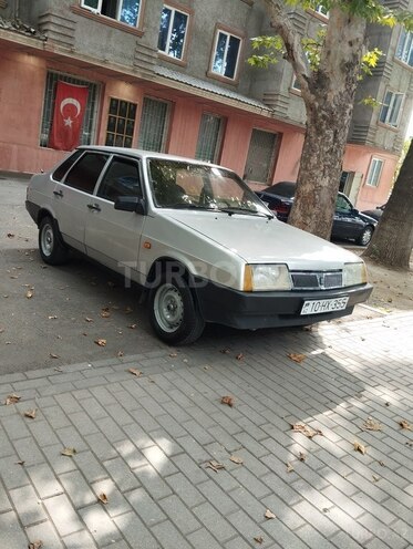LADA (VAZ) 21099-5