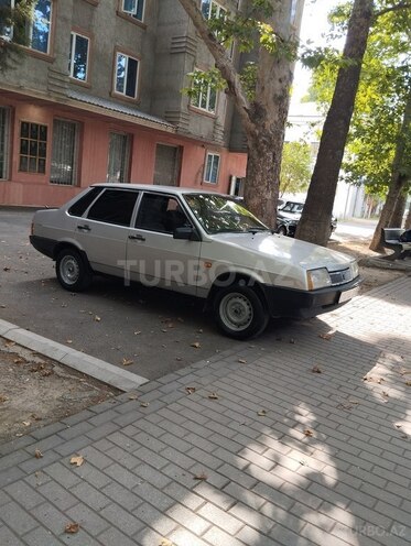 LADA (VAZ) 21099-10