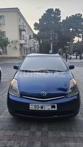 Toyota Prius-1
