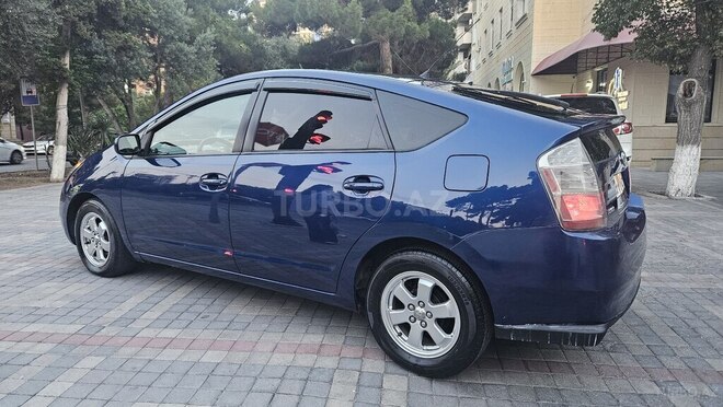 Toyota Prius-9