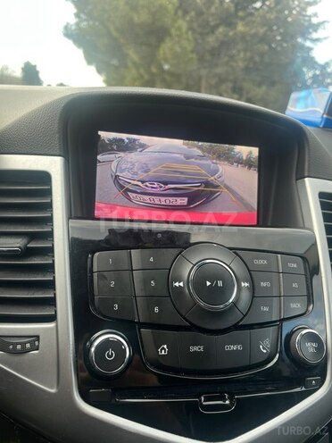Chevrolet Cruze-19