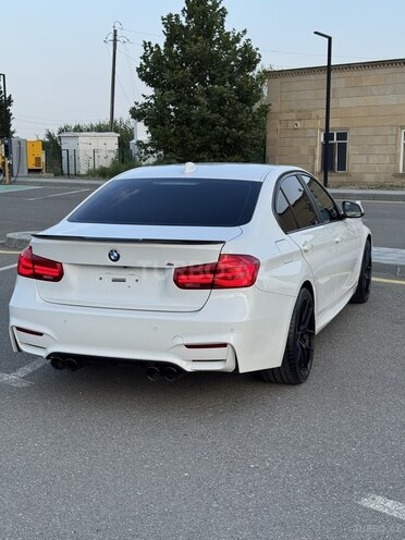 BMW 320-8