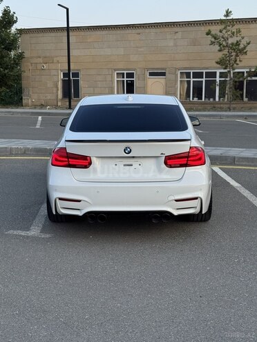 BMW 320-7