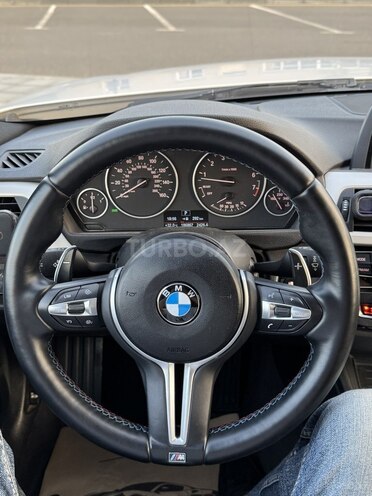 BMW 320-11