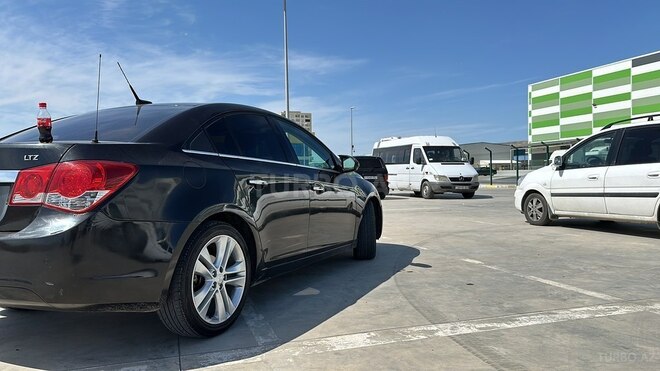 Chevrolet Cruze-5