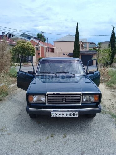 LADA (VAZ) 2107-4