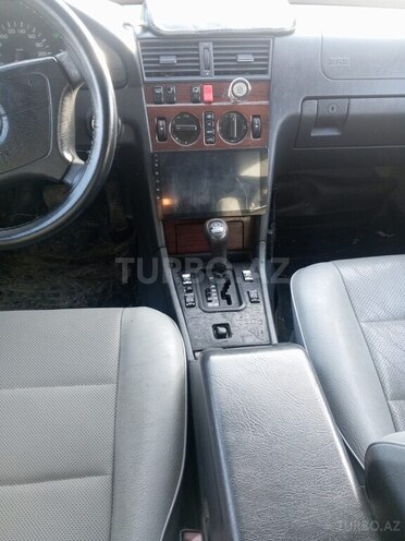 Mercedes C 180-9