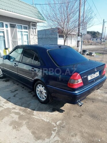 Mercedes C 180-8