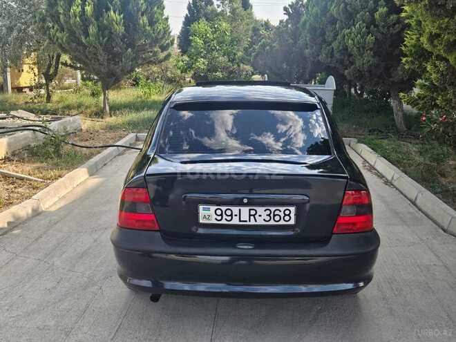 Opel Vectra-10