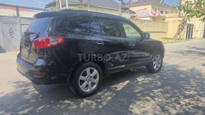 Hyundai Santa Fe-5