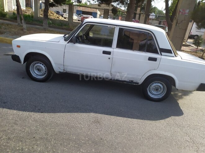 LADA (VAZ) 2107-3