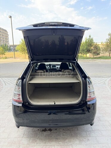 Toyota Prius-17