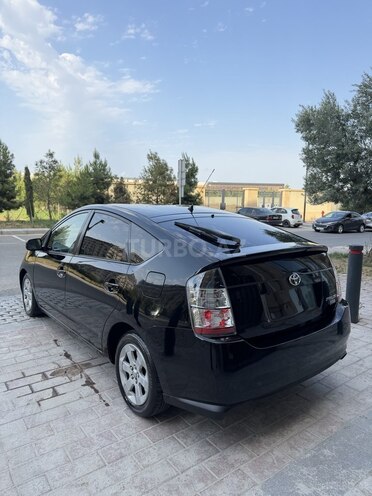 Toyota Prius-10