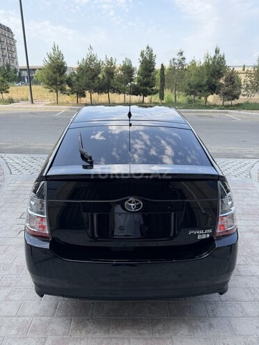 Toyota Prius-9