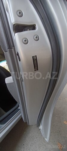 Toyota Prius-13