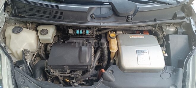 Toyota Prius-9