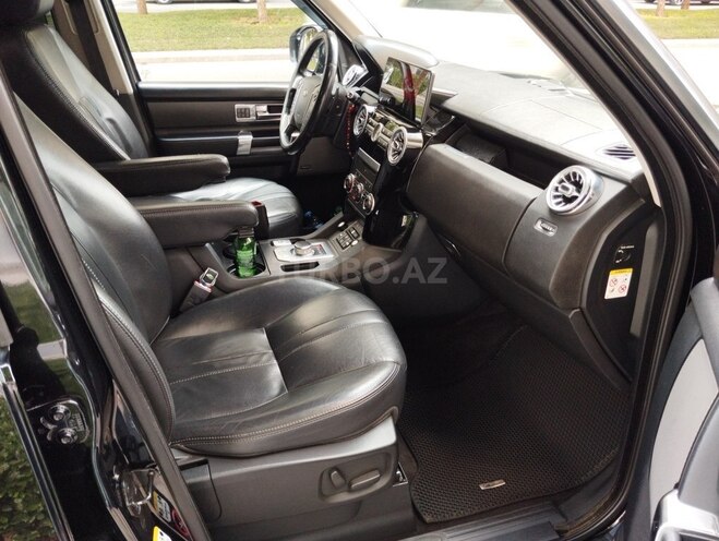 Land Rover Discovery-10