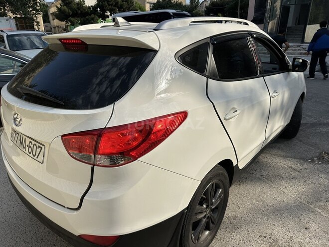 Hyundai ix35-5