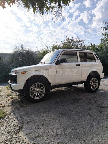 LADA (VAZ) Niva-3