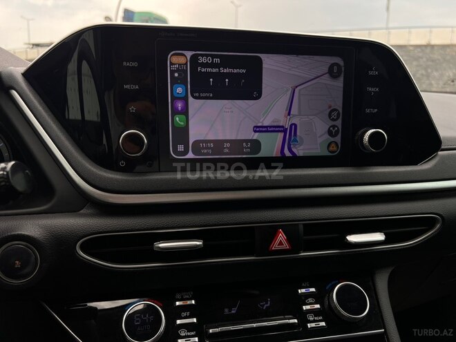 Hyundai Sonata-11