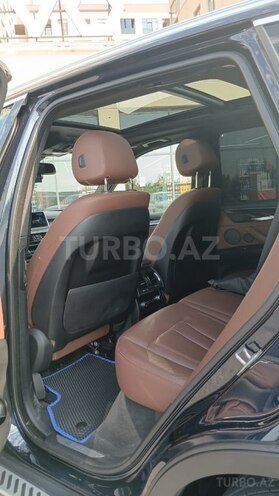 BMW X5-8