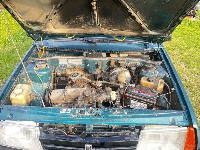 LADA (VAZ) 21099-8