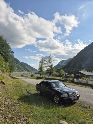 Mercedes C 240-2
