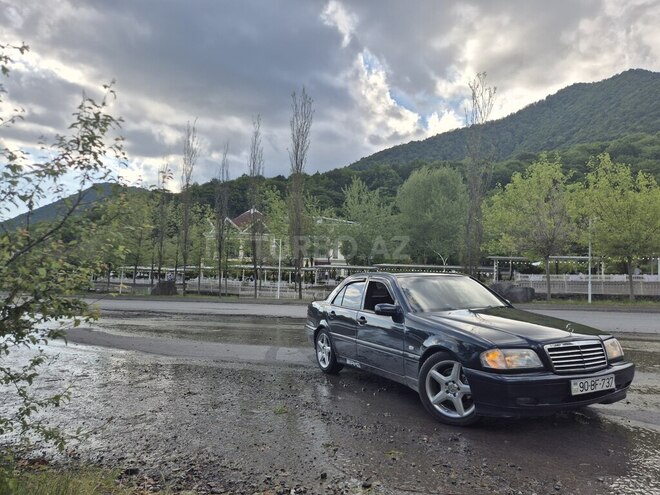 Mercedes C 240-3