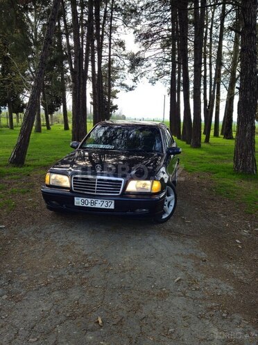 Mercedes C 240-1