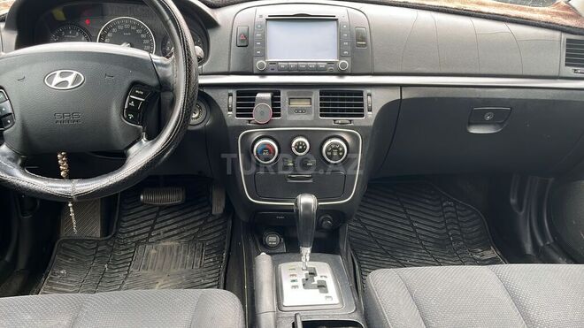Hyundai Sonata-7