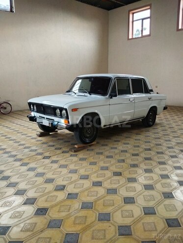 LADA (VAZ) 2106-7