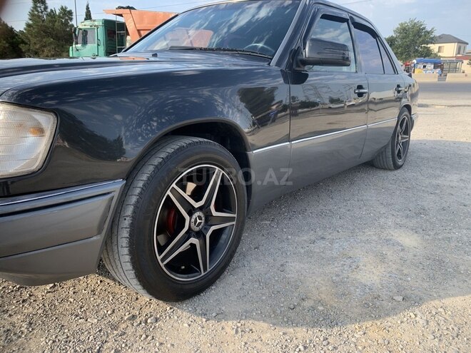 Mercedes E 220-6