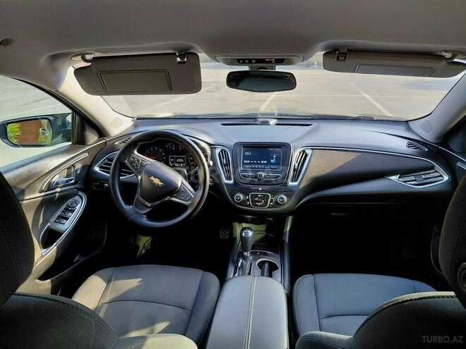 Chevrolet Malibu-3