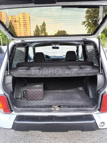 LADA (VAZ) Niva-7
