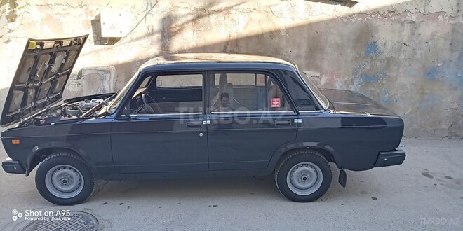 LADA (VAZ) 2107-5