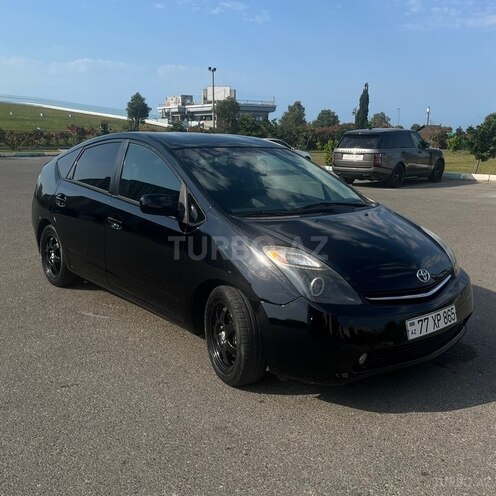 Toyota Prius-8