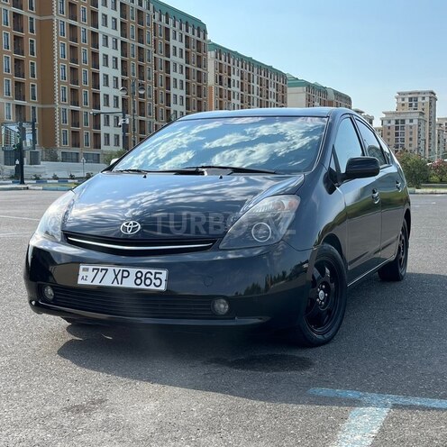 Toyota Prius-2