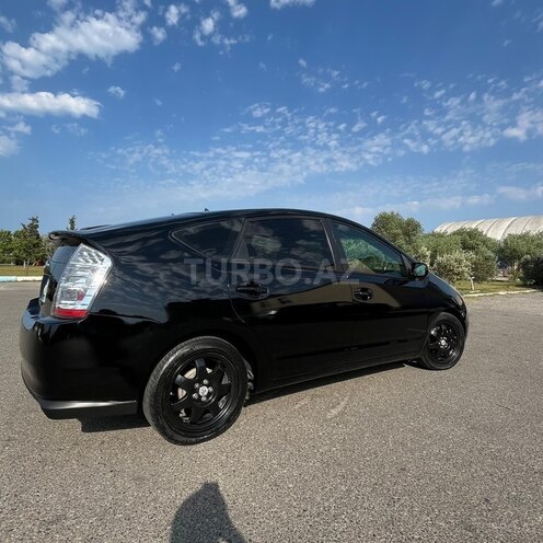 Toyota Prius-9