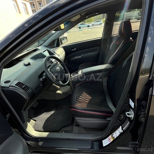 Toyota Prius-20