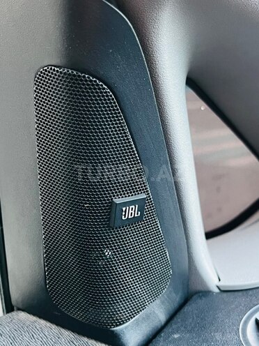 Toyota Prius-16