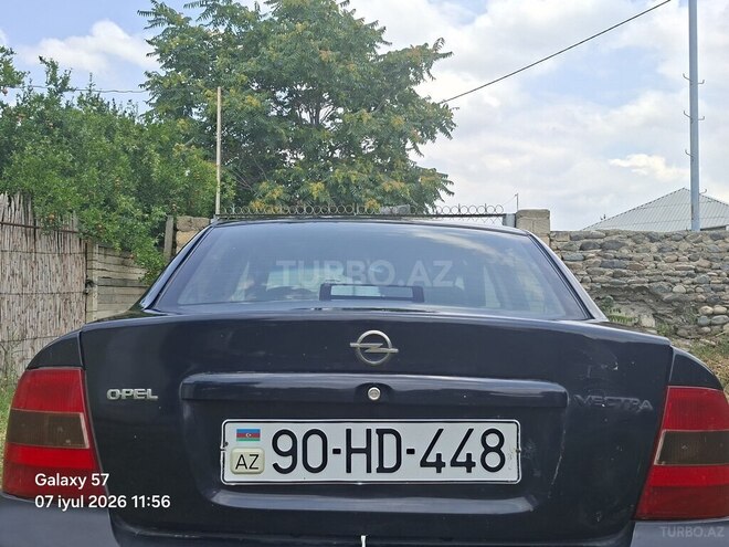 Opel Vectra-2