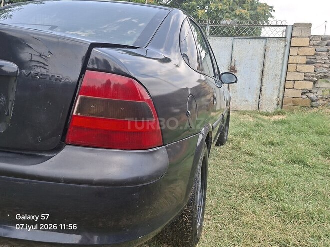 Opel Vectra-5