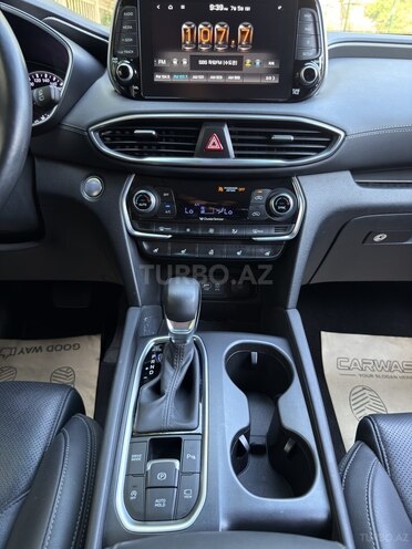 Hyundai Santa Fe-16