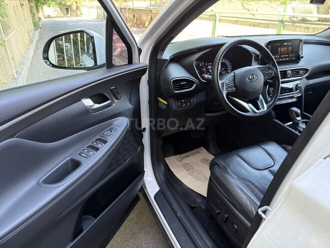 Hyundai Santa Fe-7