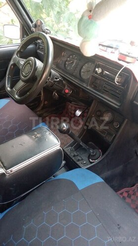 LADA (VAZ) 2107-2