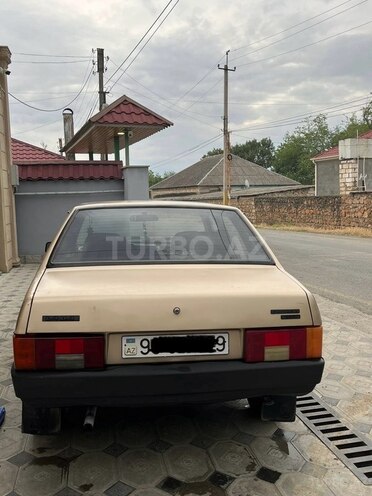 LADA (VAZ) 21099-2