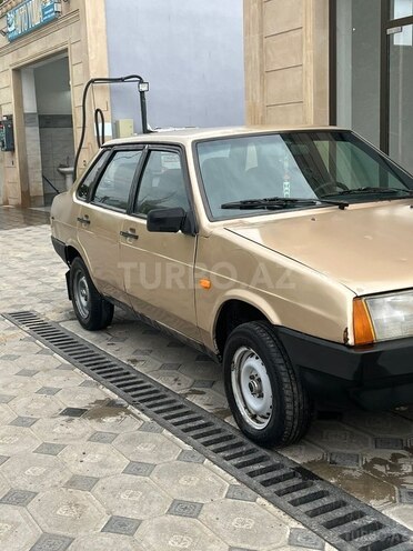 LADA (VAZ) 21099-5
